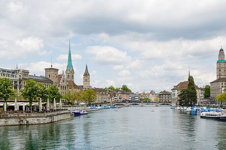 İzmir Çıkışlı Noel Pazarları Turu