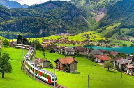 İzmir'den Direkt Sefer ile Sömestre Tatiline Özel Alsace Colmar ve Tren ile Alp Dağları Turu