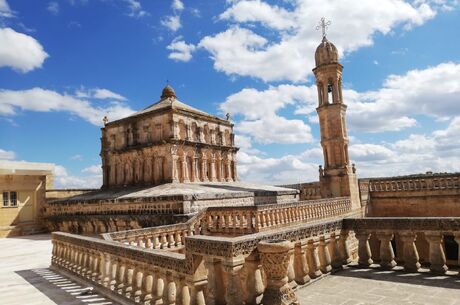 İzmir Çıkışlı Uçaklı Klasik Gap Turu 4 Gece Otel Konaklaması