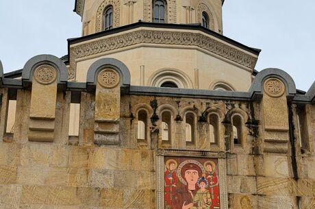 İzmir Çıkışlı Uçaklı Tiflis Ve Batum Turu 3 Gece