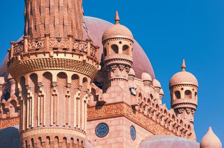 İzmir Hareketli Baştan Başa Mısır