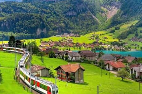 İzmir'den Direkt Sefer ile Sömestre Tatiline Özel Alsace Colmar ve Tren ile Alp Dağları Turu