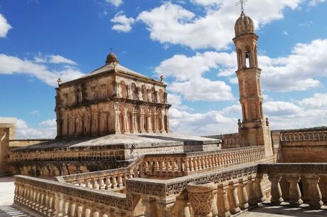 İzmir Çıkışlı Uçaklı Klasik Gap Turu 3 Gece Otel Konaklaması