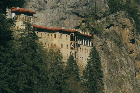 Uçaklı Dolu Dizgin Karadeniz ve Batum Turu