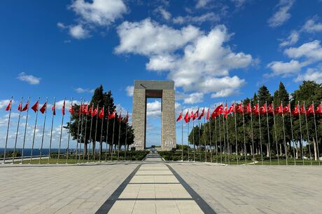 Tarihin İzinde: Çanakkale Günübirlik Turu