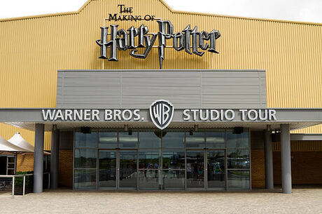 İzmir’den Direkt Uçuşla: Harry Potter’ın Sihirli Londra’sı